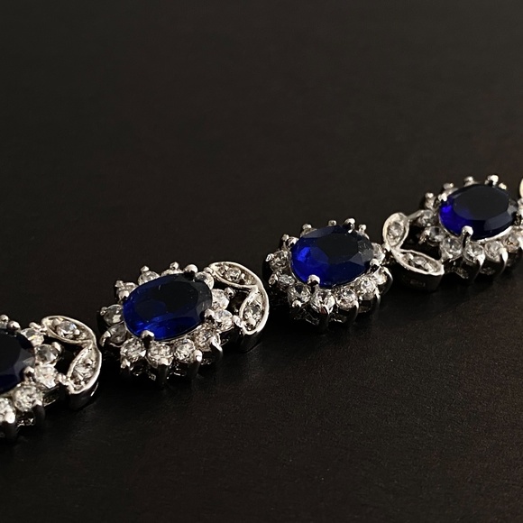 Blue Rhinestone Bracelet - Picture 4 of 5